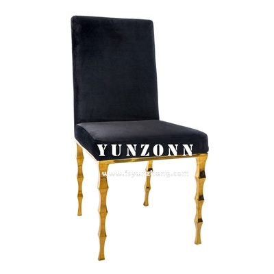Kursi Perjamuan Berlapis Velvet Hitam yang Elegan Dengan Kaki Bambu