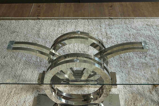 Desain Burung Camar Mewah Modern Set Meja Makan Atas Kaca 4 Kursi Rangka Dasar Stainless Steel Perak