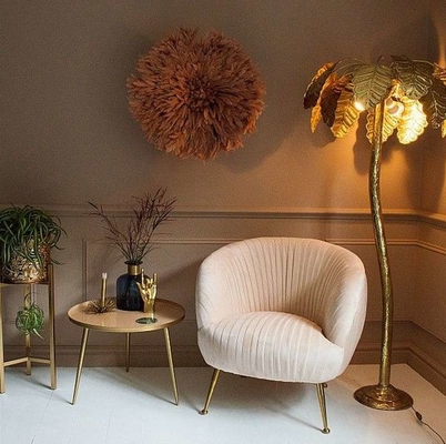 Kursi Sofa Santai Kursi Ruang Makan Empuk Kaki Lurus Spons Elastis Tinggi
